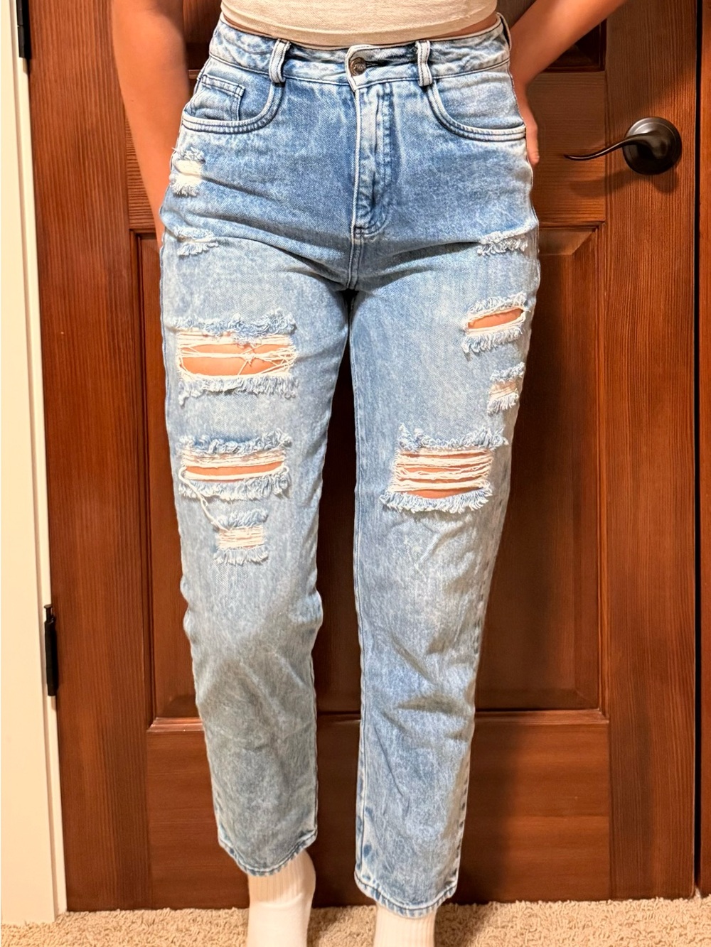 Light Wash Distressed Boyfriend Jeans for Women